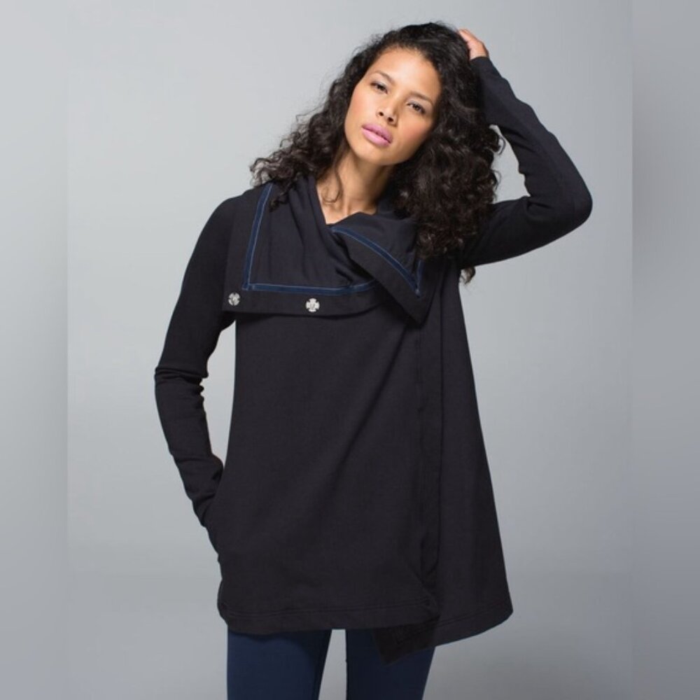 Lululemon black Savasana Wrap Sweater, size 6